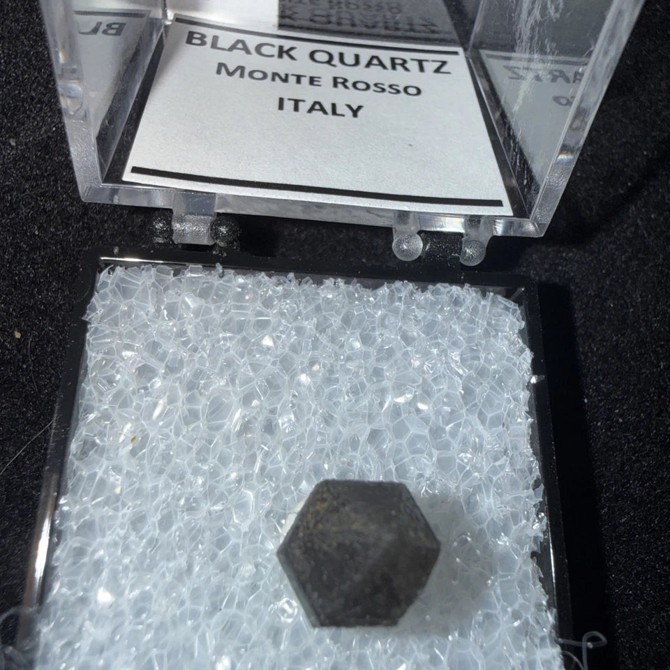 Black Quartz Monte Rosso Italy