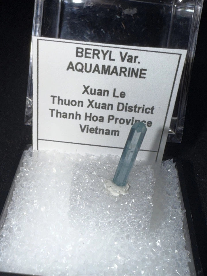 Aquamarine terminated Crystal Vietnam